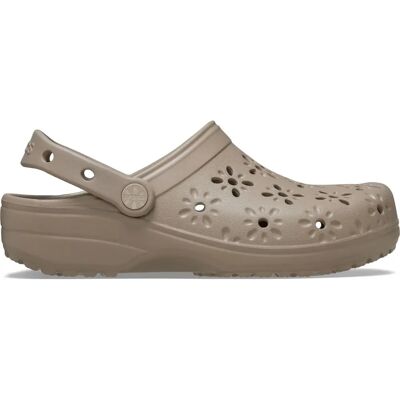 Crocs Classic Floral Cut Out Clogs, braun 5 Crocs Classic Floral Cut Out Clogs, braun 5