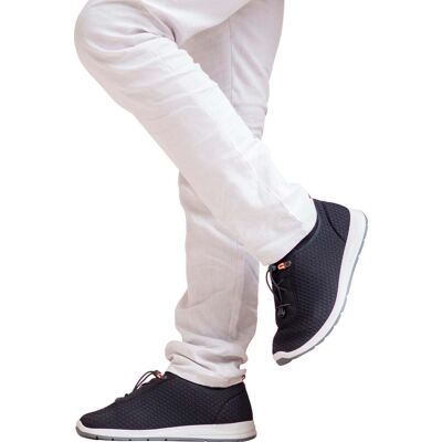 Varomed Sneaker schwarz female 7 Varomed Sneaker schwarz female 7