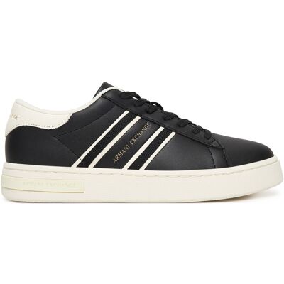 Sneakers Armani Exchange XW002231 AF21421 MC024 Schwarz 36 female Sneakers Armani Exchange XW002231 AF21421 MC024 Schwarz 36 female