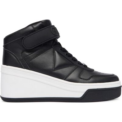 Sneakers Guess FLFRUKELE12 Schwarz 40 female Sneakers Guess FLFRUKELE12 Schwarz 40 female