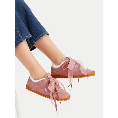 Sneakers Calvin Klein Low Profile Run MG Sue HW0HW03150 Rosa 38 female Sneakers Calvin Klein Low Profile Run MG Sue HW0HW03150 Rosa 38 female