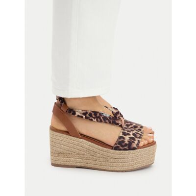 Espadrilles Liu Jo Bali 03 SA6087 TX133 Braun 37 female Espadrilles Liu Jo Bali 03 SA6087 TX133 Braun 37 female