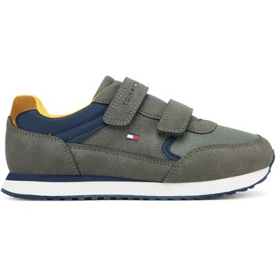 Sneakers Tommy Hilfiger Low Cut Velcro Sneaker T1X9-35253-1960 S Grün 31 male Sneakers Tommy Hilfiger Low Cut Velcro Sneaker T1X9-35253-1960 S Grün 31 male
