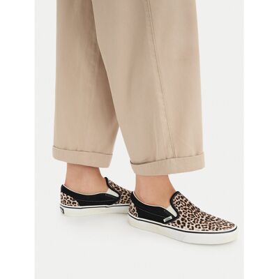 Sneakers aus Stoff Vans Classic Slip-On VN000ED2YY61 Braun 35 female Sneakers aus Stoff Vans Classic Slip-On VN000ED2YY61 Braun 35 female