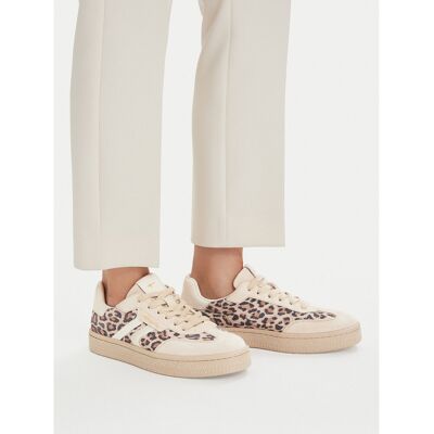 Sneakers Tamaris 1-23723-44 Braun 36 female Sneakers Tamaris 1-23723-44 Braun 36 female