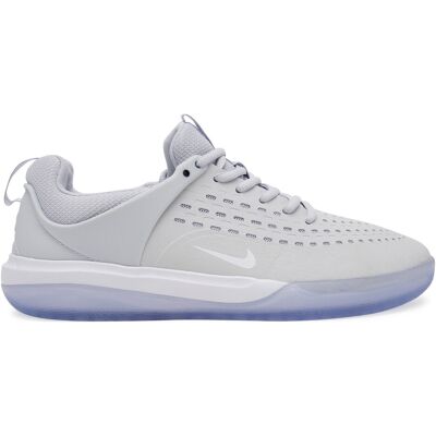 Sneakers Nike SB Zoom Nyjah 3 DV7896 Grau 38_5 male Sneakers Nike SB Zoom Nyjah 3 DV7896 Grau 38_5 male