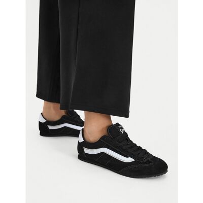 Sneakers Vans Super Lowpro VN000Z2ZBA21 Schwarz 36 female Sneakers Vans Super Lowpro VN000Z2ZBA21 Schwarz 36 female