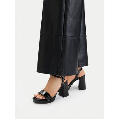 Sandalen DeeZee CEO-SS22-049 Schwarz 41 female Sandalen DeeZee CEO-SS22-049 Schwarz 41 female