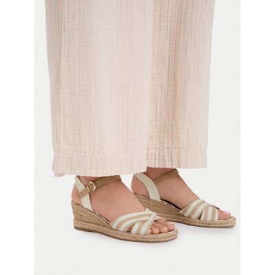 Espadrilles Tamaris 1-28367-42 Beige 40 female Espadrilles Tamaris 1-28367-42 Beige 40 female