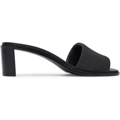 Pantoletten Calvin Klein Block Heel Sandal Aop HW0HW03016 Schwarz 39 female Pantoletten Calvin Klein Block Heel Sandal Aop HW0HW03016 Schwarz 39 female