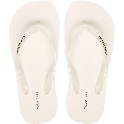 Zehentrenner Calvin Klein Arwa - Metallic Pearlised Flip Flops HW0HW02956 Weiß 35 female Zehentrenner Calvin Klein Arwa - Metallic Pearlised Flip Flops HW0HW02956 Weiß 35 female