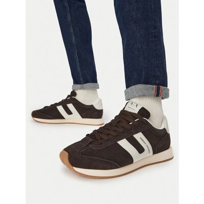 Sneakers Armani Exchange XM002689 AF17447 M6334 Braun 46 male Sneakers Armani Exchange XM002689 AF17447 M6334 Braun 46 male