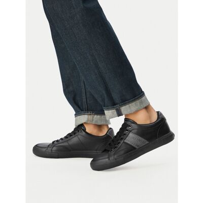 Sneakers Guess FMTCRI FAL12 Schwarz 41 male Sneakers Guess FMTCRI FAL12 Schwarz 41 male