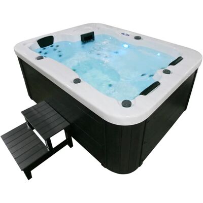 Outdoor Whirlpool WHITE MARBLE - Mit Treppe und Thermoabdeckung Outdoor Whirlpool WHITE MARBLE - Mit Treppe und Thermoabdeckung