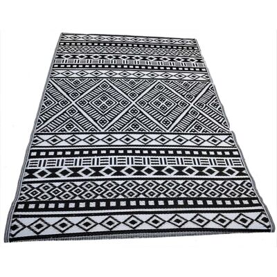 Jet-Line Outdoorteppich Scarlett Schwarz Gemustert 150 x 240 cm Jet-Line Outdoorteppich Scarlett Schwarz Gemustert 150 x 240 cm