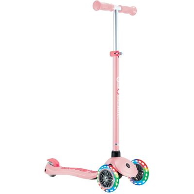 Globber Primo Plus Lights Tretroller Kinder 120/80mm ABEC 9 3-Rädrig Höhenverstellb LED-Leuchtrollen Pastellrosa Globber Primo Plus Lights Tretroller Kinder 120/80mm ABEC 9 3-Rädrig Höhenverstellb LED-Leuchtrollen Pastellrosa