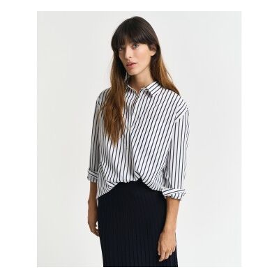Gant für Damen. 4300239 Relaxed Fit klassisch marineblau gestreiftes Popeline-Hemd (42), Lässig, Baumwolle, Langarm Gant für Damen. 4300239 Relaxed Fit klassisch marineblau gestreiftes Popeline-Hemd (42), Lässig, Baumwolle, Langarm