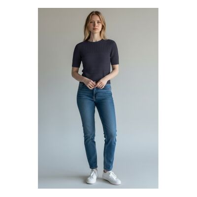 Guess für Damen. W6GR16Z0601 Pullover mit Rundhalsausschnitt marineblau (S), Lässig, Polyester Guess für Damen. W6GR16Z0601 Pullover mit Rundhalsausschnitt marineblau (S), Lässig, Polyester