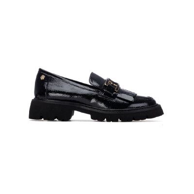 Carmela für Damen. 16269801-NEGRO Mokassins 162698 schwarz (40), 1 bis 3 cm, Keine, Lässig, Lackleder Carmela für Damen. 16269801-NEGRO Mokassins 162698 schwarz (40), 1 bis 3 cm, Keine, Lässig, Lackleder