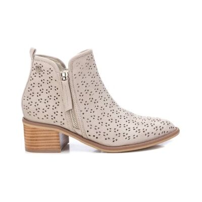 Xti für Damen. 14225501-HIELO 142255 Beige Stiefeletten -Höhe Absatz: 5cm (39), Weiß, 3 bis 5 cm, Reißverschluss, Lässig, Kunstleder Xti für Damen. 14225501-HIELO 142255 Beige Stiefeletten -Höhe Absatz: 5cm (39), Weiß, 3 bis 5 cm, Reißverschluss, Lässig, Kunstleder