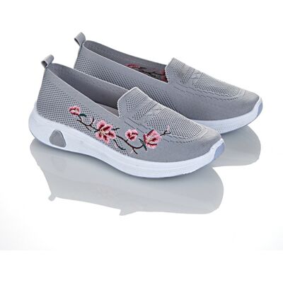 3Pagen Slipper "Blumenranke" hellgrau 3Pagen Slipper "Blumenranke" hellgrau