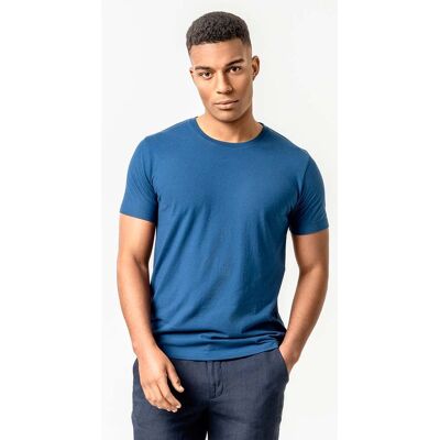 Living Crafts Bio-Herren-T-Shirt "THERREL" mit Rundhalsausschnitt, classic blue, Gr. M Living Crafts Bio-Herren-T-Shirt "THERREL" mit Rundhalsausschnitt, classic blue, Gr. M