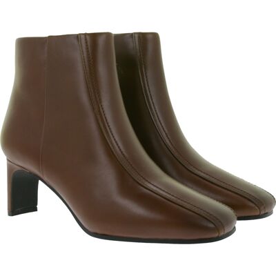Elegante Clarks Damen Seren 55 Top British Tan Echt-Leder Absatz-Stiefelette – Klassischer Ankle-Boot 26166940 Cognac-Braun - weiblich - Size: 37 Elegante Clarks Damen Seren 55 Top British Tan Echt-Leder Absatz-Stiefelette – Klassischer Ankle-Boot 26166940 Cognac-Braun - weiblich - Size: 37