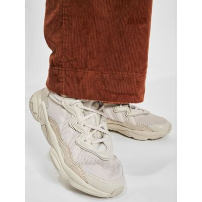 stylische adidas Unisex Sneaker Weiß - neutral - Size: 47 1/3 stylische adidas Unisex Sneaker Weiß - neutral - Size: 47 1/3