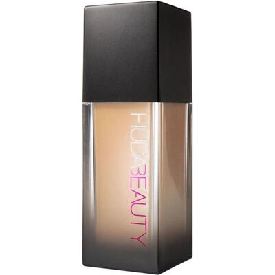 Huda Beauty FauxFilter Leuchtend Mattes Foundation - Gingerbread - Vollabdeckung Huda Beauty FauxFilter Leuchtend Mattes Foundation - Gingerbread - Vollabdeckung