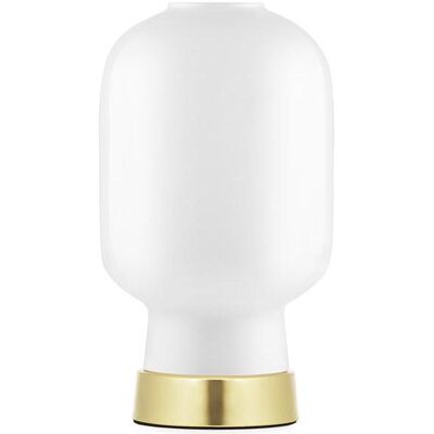 Normann Copenhagen Messing-Tischlampe - 26,5cm, Weiß/Messing Normann Copenhagen Messing-Tischlampe - 26,5cm, Weiß/Messing