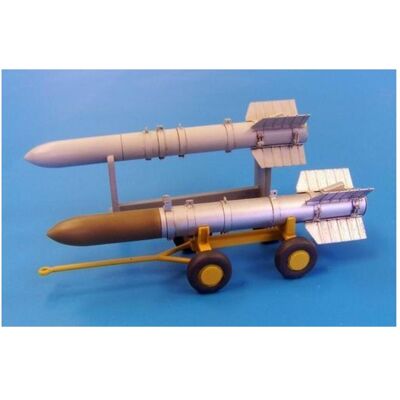 Plus Model 1:48 US Missile Tiny Tim Lang Modellbausatz Plus Model 1:48 US Missile Tiny Tim Lang Modellbausatz