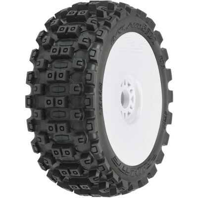 Proline Kompletträder Badlands MX M2, Weiss Buggy, 1:8, 2 Stück Proline Kompletträder Badlands MX M2, Weiss Buggy, 1:8, 2 Stück