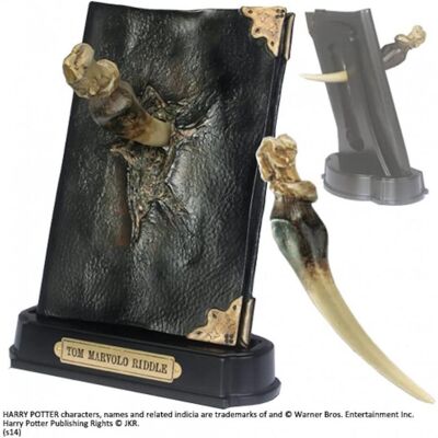 Noble Collection Harry Potter Replik - Basiliskzahn & Tom Riddle Tagebuch Noble Collection Harry Potter Replik - Basiliskzahn & Tom Riddle Tagebuch