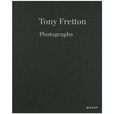 Quart Tony Fretton - Photographs, Sachbücher von Tony Fretton Quart Tony Fretton - Photographs, Sachbücher von Tony Fretton