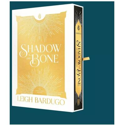 Macmillan Shadow and Bone: The Collector's Edition, Kinderbücher von Leigh Bardugo Macmillan Shadow and Bone: The Collector's Edition, Kinderbücher von Leigh Bardugo