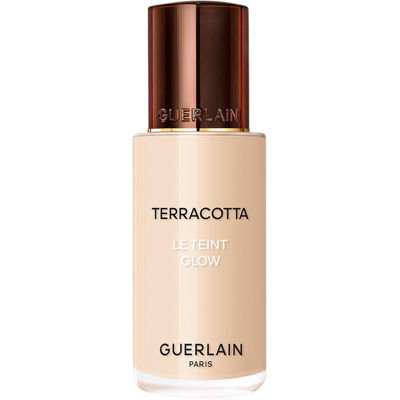 Guerlain Guerlain Terracotta Le Teint Glow Langzeit-Foundation - Grundierung Guerlain Guerlain Terracotta Le Teint Glow Langzeit-Foundation - Grundierung