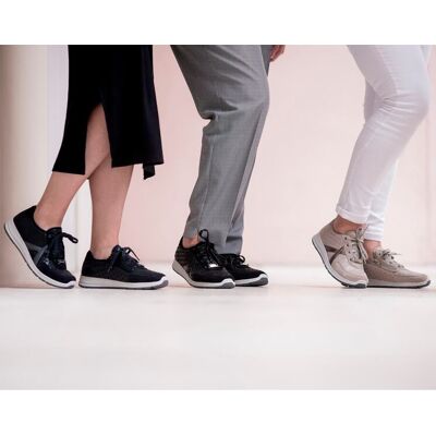 Varomed Sneaker marine 7,5 female Varomed Sneaker marine 7,5 female