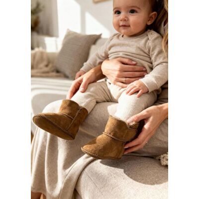Hollert Baby Lammfellschuhe MIT KLETTVERSCHLUSS Beige - Weich, warm & rutschfest Schuhgröße: EUR 16-17 Hollert Baby Lammfellschuhe MIT KLETTVERSCHLUSS Beige - Weich, warm & rutschfest Schuhgröße: EUR 16-17