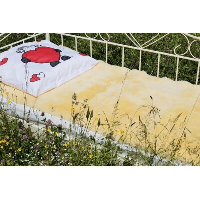 Hollert Bettauflage 160 x 80 cm aus Lammfell pflanzliche Gerbung Hollert Bettauflage 160 x 80 cm aus Lammfell pflanzliche Gerbung