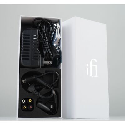 iFi Audio iPower 5V/2,5A (Auslaufmodel) Audiophiles universal Netzteil Neu iFi Audio iPower 5V/2,5A (Auslaufmodel) Audiophiles universal Netzteil Neu