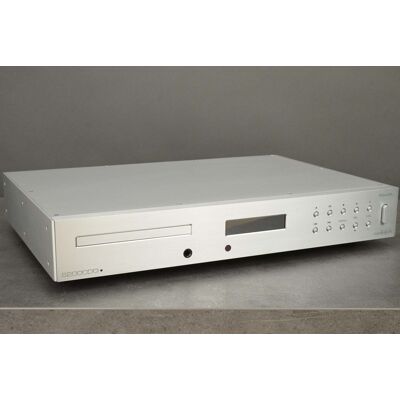Audiolab 8200 CDQ Silber - CD-Player, D/A-Wandler, Vorverstärker Auspackware, siehe Bilder Audiolab 8200 CDQ Silber - CD-Player, D/A-Wandler, Vorverstärker Auspackware, siehe Bilder