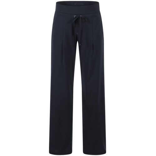 Candice Straight female