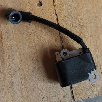 OEM Hochspannungszündspule Für 240e 235e 236e Mcculloch 575803501 Cs340 Cs380 Kompatibel. OEM Hochspannungszündspule Für 240e 235e 236e Mcculloch 575803501 Cs340 Cs380 Kompatibel.