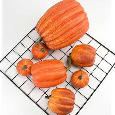 HEAT Set Mit 7 Dekorativen Künstlichen Kürbissen Für Zuhause, Für Thanksgiving Und Halloween. HEAT Set Mit 7 Dekorativen Künstlichen Kürbissen Für Zuhause, Für Thanksgiving Und Halloween.