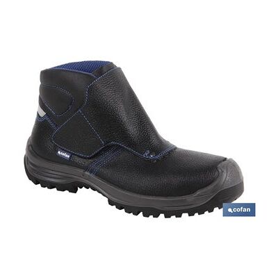 Cofan - Schwarzer Lederstiefel Mit Klettverschluss S3 Modell Urian T 40 Cofan - Schwarzer Lederstiefel Mit Klettverschluss S3 Modell Urian T 40