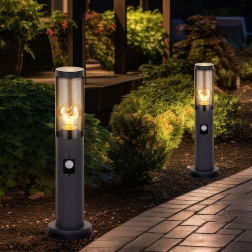Globo Außenbeleuchtung Standleuchte Sockelleuchte rauch anthrazit Außen mit Bewegungsmelder Garten Stehlampe, Metall Kunststoff, 1x E27, DxH 7,6x45 cm, 2er