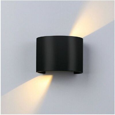 Trade Shop Es44 Schwarze Wandleuchte - Up & Down 12W 28LED IP55 Trade Shop Es44 Schwarze Wandleuchte - Up & Down 12W 28LED IP55