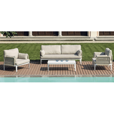 Set Bestehend Aus 3-sitzigem Sofa, 2 Beigen Sesseln Und Weißem Aluminium Couchtisch Maligi Home Mg-germana Beige Set Bestehend Aus 3-sitzigem Sofa, 2 Beigen Sesseln Und Weißem Aluminium Couchtisch Maligi Home Mg-germana Beige