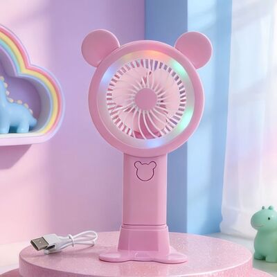 OEM Kinder-tischventilator – Cartoon-design – Usb-betrieben – Mit Beleuchtung – Tragbar Und Leise – Rosa Led-ventilator OEM Kinder-tischventilator – Cartoon-design – Usb-betrieben – Mit Beleuchtung – Tragbar Und Leise – Rosa Led-ventilator