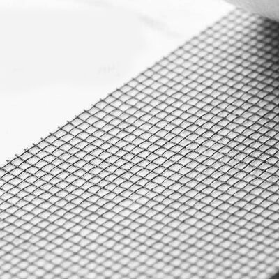 HEAT Feinmaschiges Klebeband Zur Reparatur Von Moskitonetzlöchern, 5 Cm X 2 M (grau), Ideal Zur Mückenabwehr. Abmessungen: 5 Cm X 2 M. HEAT Feinmaschiges Klebeband Zur Reparatur Von Moskitonetzlöchern, 5 Cm X 2 M (grau), Ideal Zur Mückenabwehr. Abmessungen: 5 Cm X 2 M.